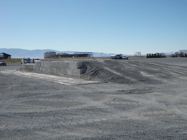 Loading Docks - 38" & 55"